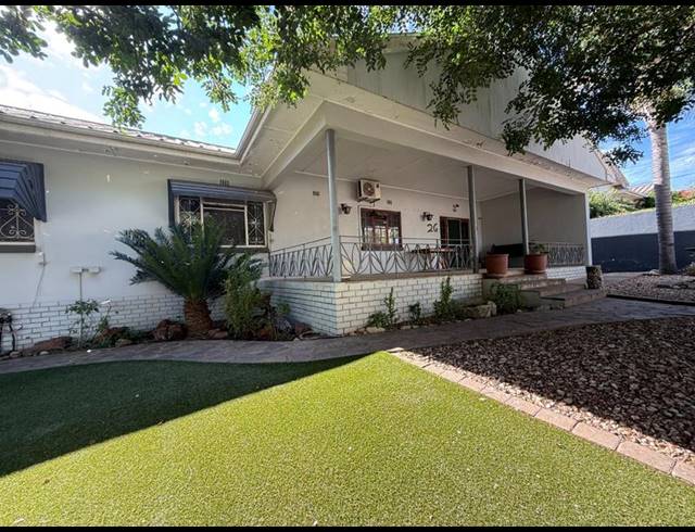 4 BEDROOM HOUSE FOR SALE IN MYRTLEDENE